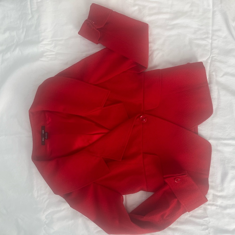 Beautiful Classy Ellen Tracy Jacket Size 4 - Ready For the Holidays.